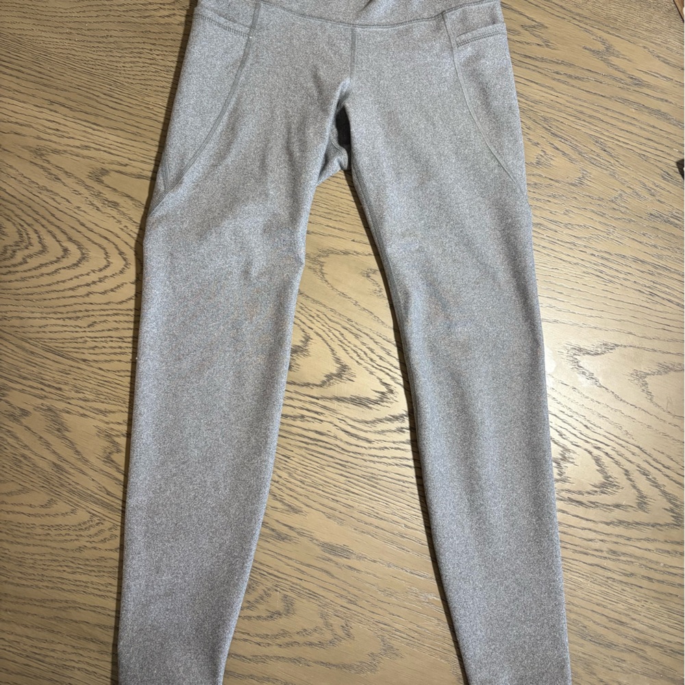 Old navy active leggings size small (gray)